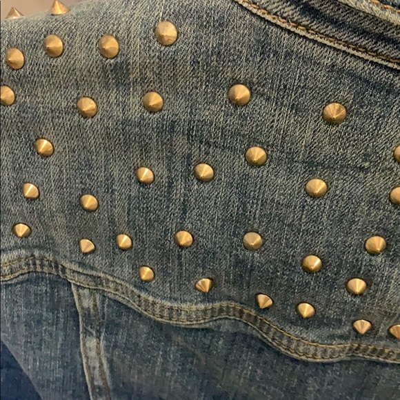 Jean jacket - Picture 7 of 8